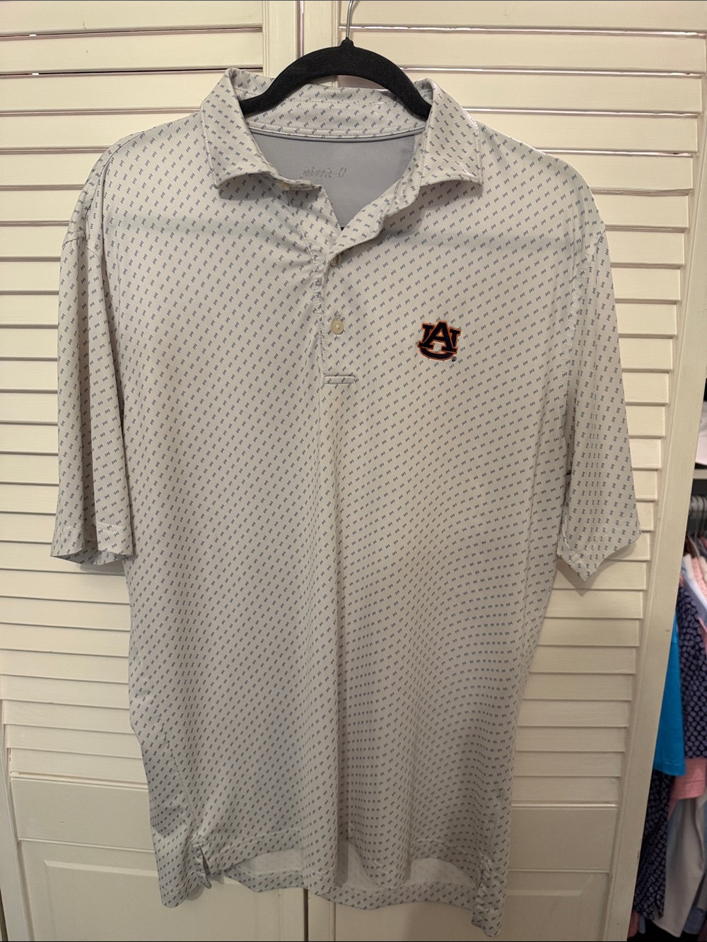 Johnnie-O Men’s White Logo Polo Shirt Auburn